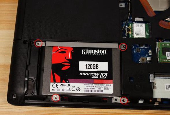 mettre en place le SSD SATA